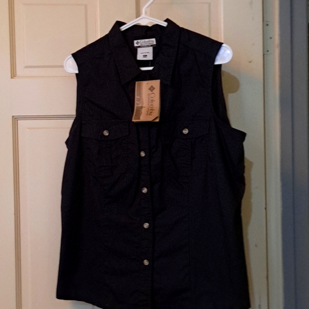 NWT Columbia sleeveless black shirt